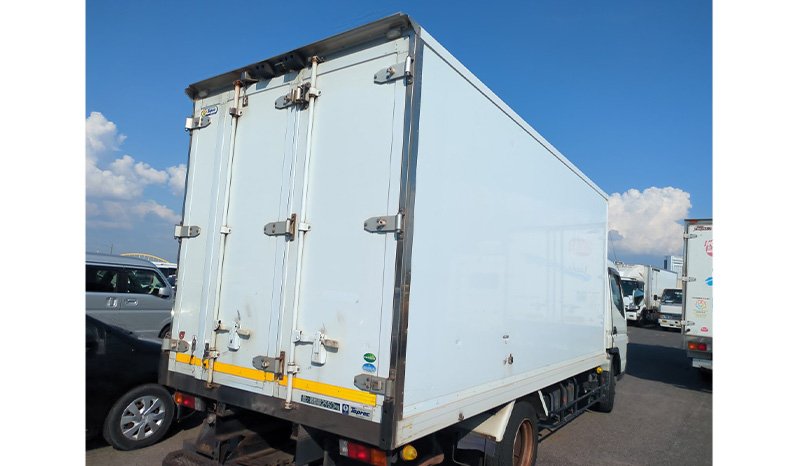 Mitsubishi Canter 2018 full