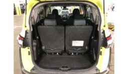 Toyota Sienta 2018 full