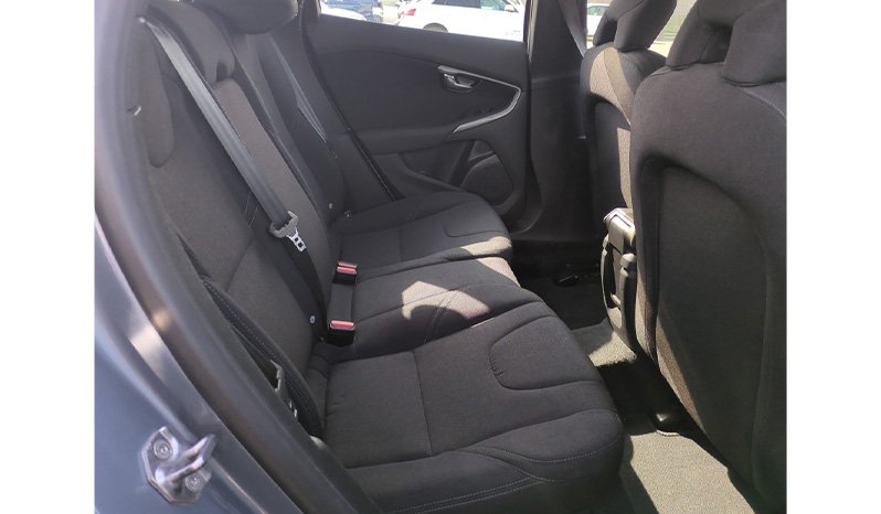 Volvo V40 2018 full