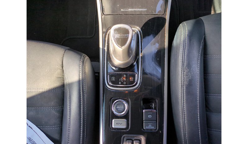 Mitsubishi Outlander 2018 full