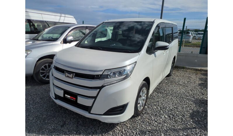 Toyota Noah 2019 full