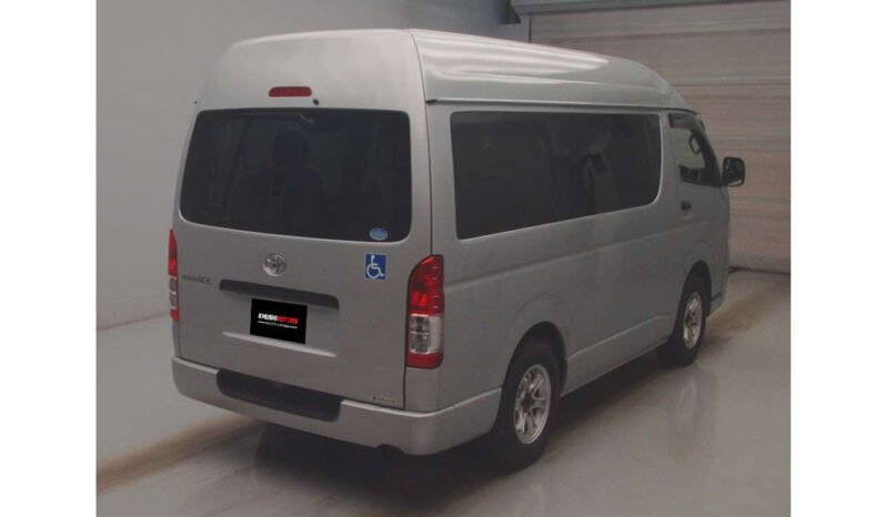 Toyota Regius Van 2018 full