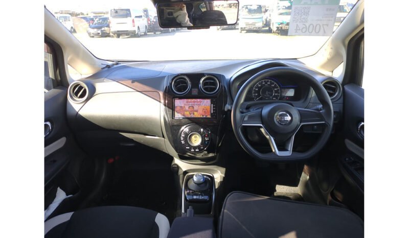 Nissan Note 2018 full