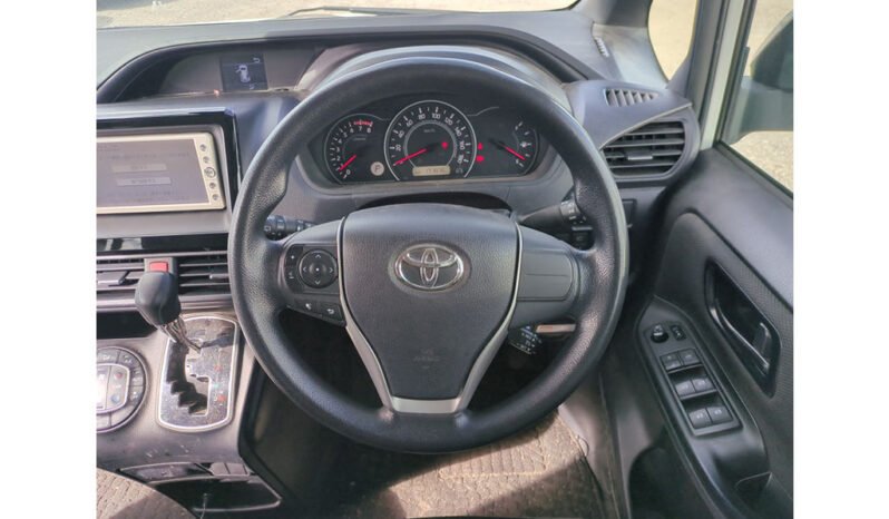 Toyota Noah 2019 full