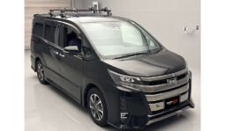 Toyota Noah 2018