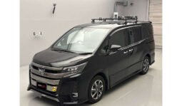 Toyota Noah 2018 full