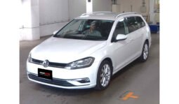 Volkswagen Golf Variant 2018 full
