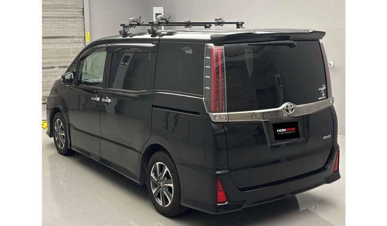 Toyota Noah 2018 full