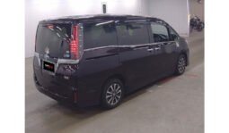 Toyota Esquire 2018