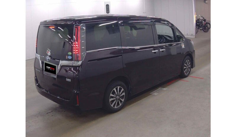 Toyota Esquire 2018 full