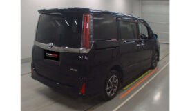 Toyota Noah 2018