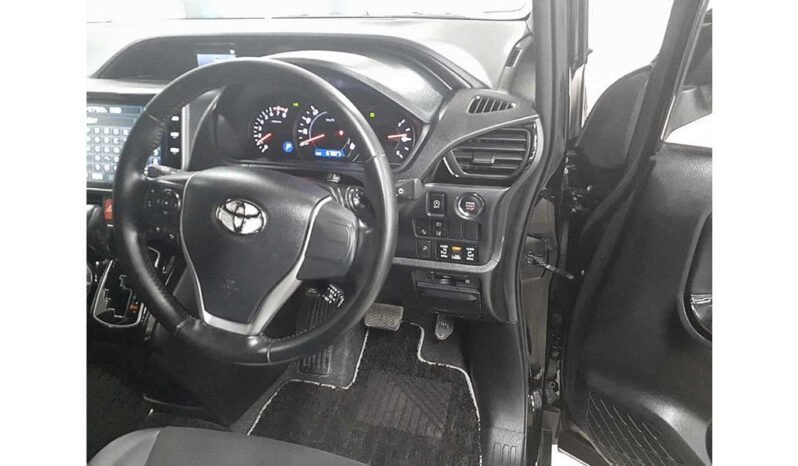 Toyota Noah 2018 full