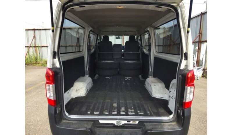 Nissan NV350 2018 full