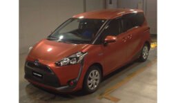 Toyota Sienta 2018 full