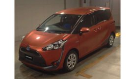 Toyota Sienta 2018
