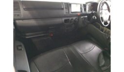 
Toyota Hiace 2018 full									
