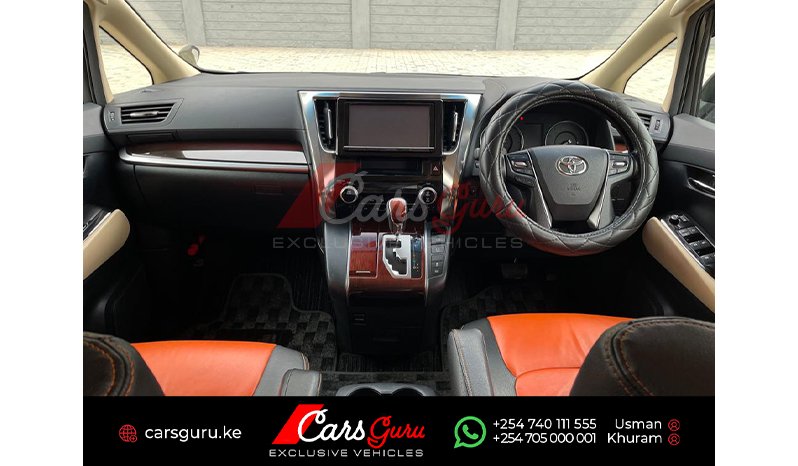 Toyota Alphard 2015