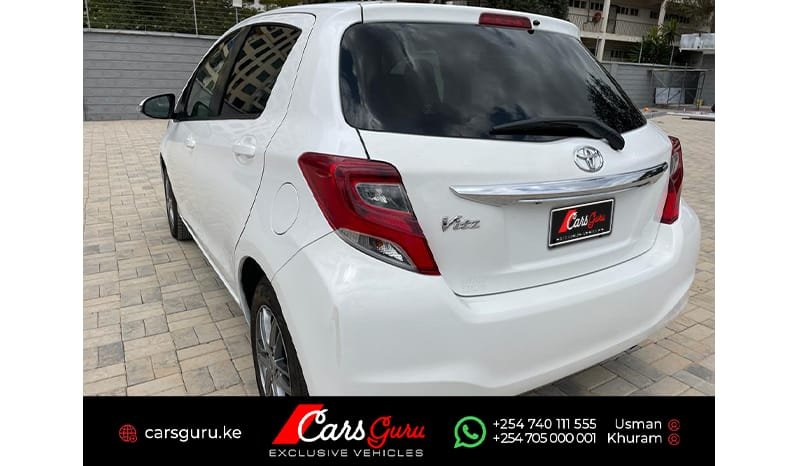 Toyota Vitz 2015