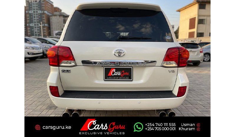 Toyota Land cruiser V8 2015