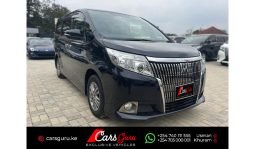 
										Toyota Esquire 2015 full									