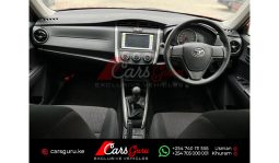 
										Toyota Fielder 2015 full									