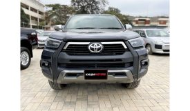 Toyota Hilux Double Cabin 2015