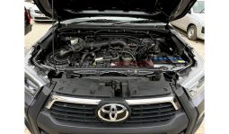 
										Toyota Hilux Double Cabin 2015 full									