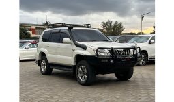 Toyota Land Cruiser V8 2014