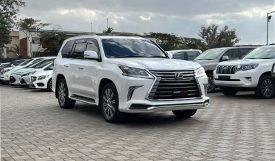 Lexus LX570 2016