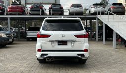 
										Lexus LX570 2016 full									