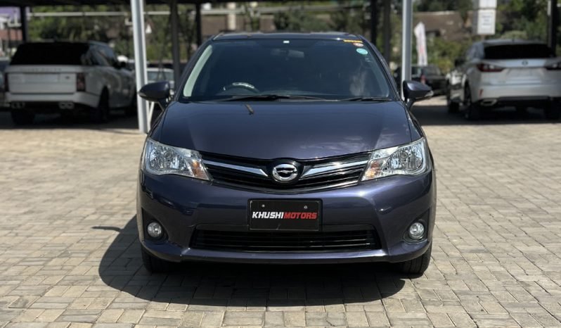 
								Toyota Fielder 2015 full									