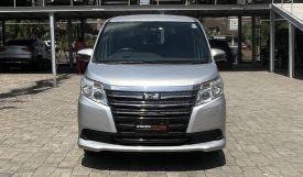 Toyota Noah 2017