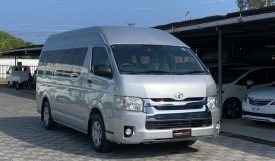 Toyota Hiace Commuter 2017