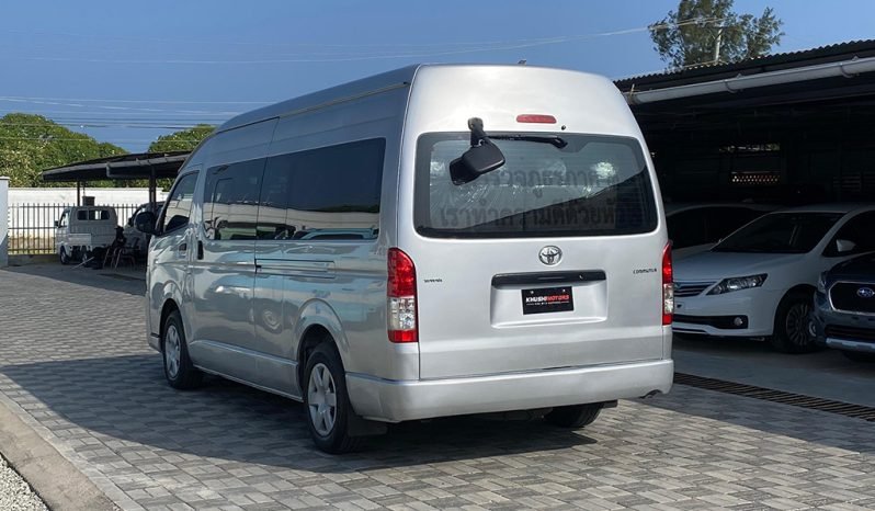 
								Toyota Hiace Commuter 2017 full									