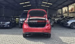 
										Mazda Axela 2017 full									