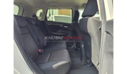 
										Honda Fit 2017 full									