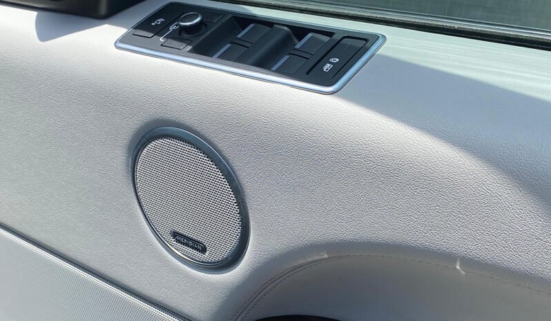 Land Rover Range Rover Vogue 2017 full