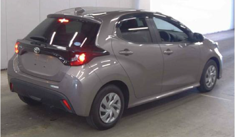 
Toyota Yaris Hatchback X 2021 full									