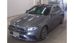 
Mercedes Benz E200 Sports full									