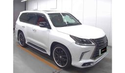 Lexus LX 570 2019 Black Sequence