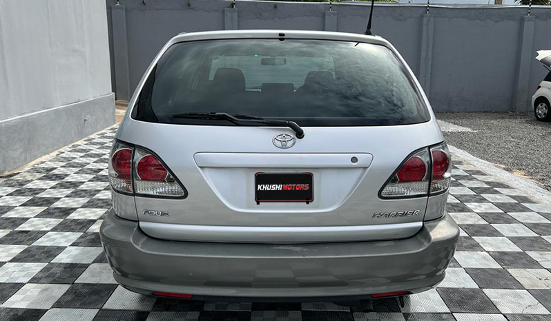 Toyota Harrier 2001