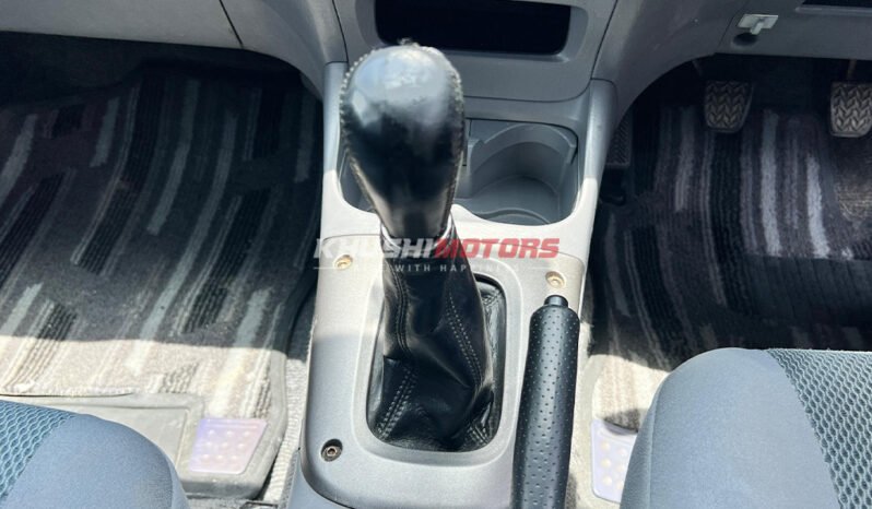 
Toyota RAV4 2000 full									