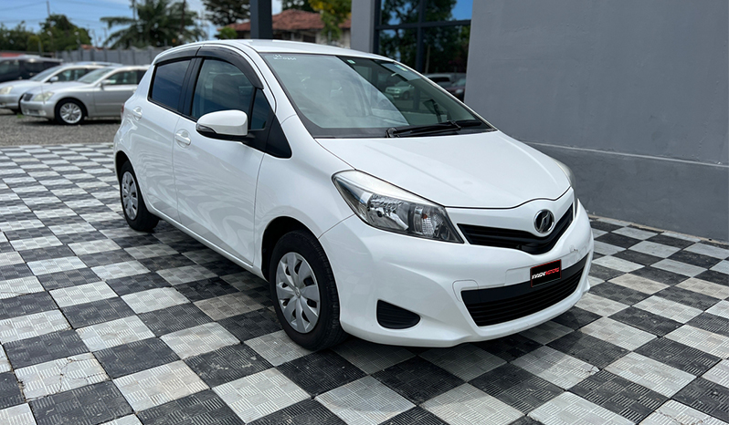 Toyota Vitz 2011