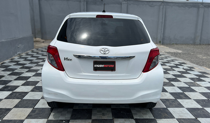 Toyota Vitz 2011