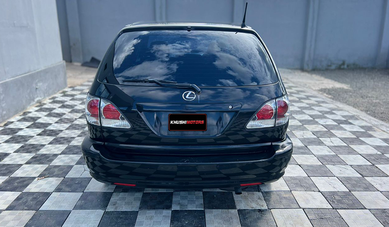 Toyota Harrier 2001