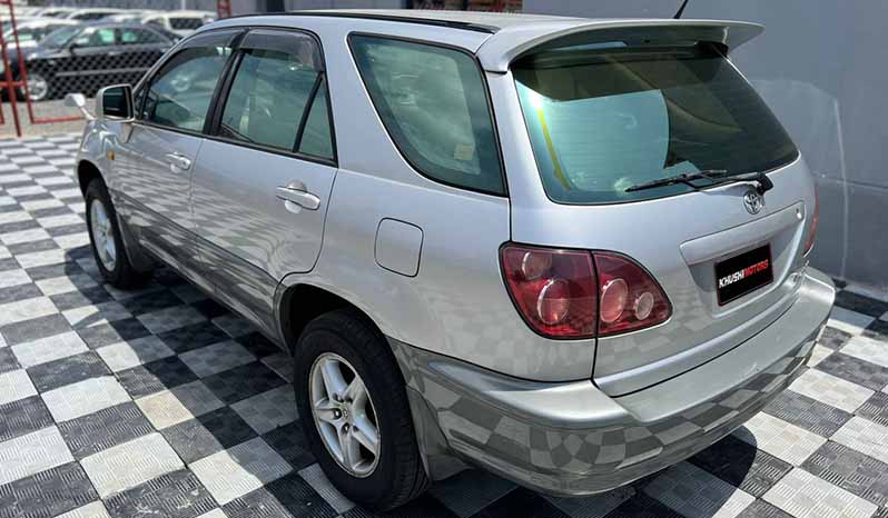 Toyota Harrier 2000