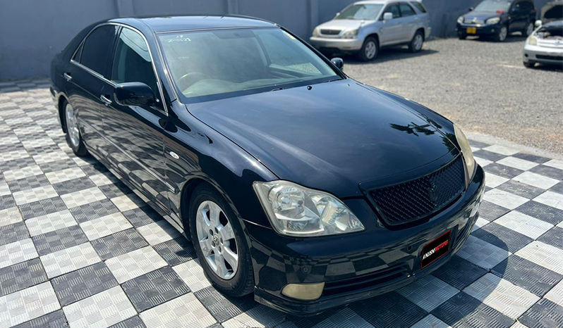 Toyota Crown Athlete 2004