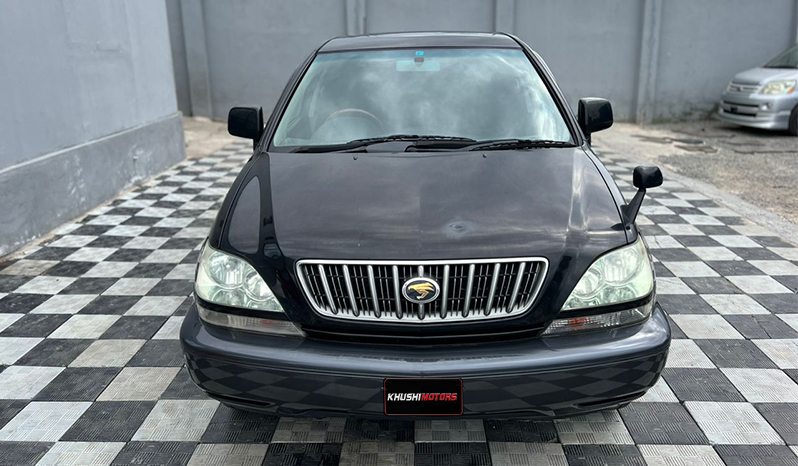 TOYOTA HARRIER 2001