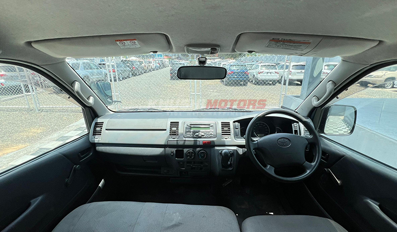 Toyota Hiace Van 2006