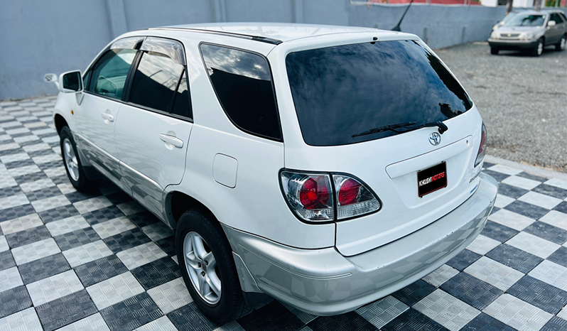 TOYOTA HARRIER 2000